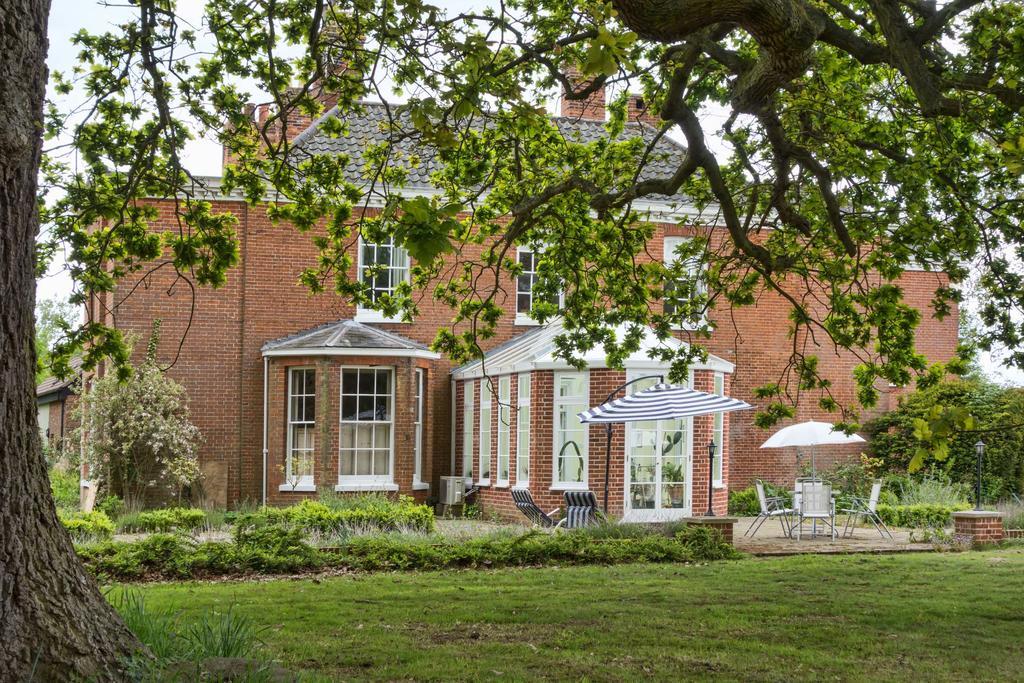 Lingwood Hall Exteriör bild